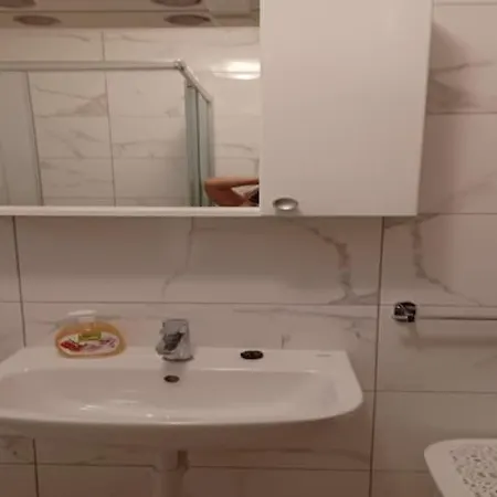 Apartment Nikola Janjina